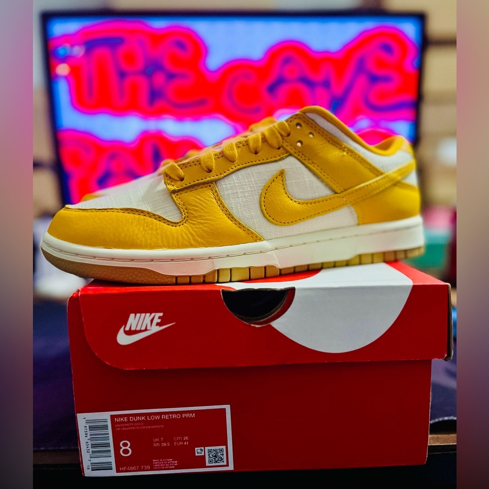 Nike Dunk Low PRM ' University Gold/Coconut Milk ' DS OG All 8M.